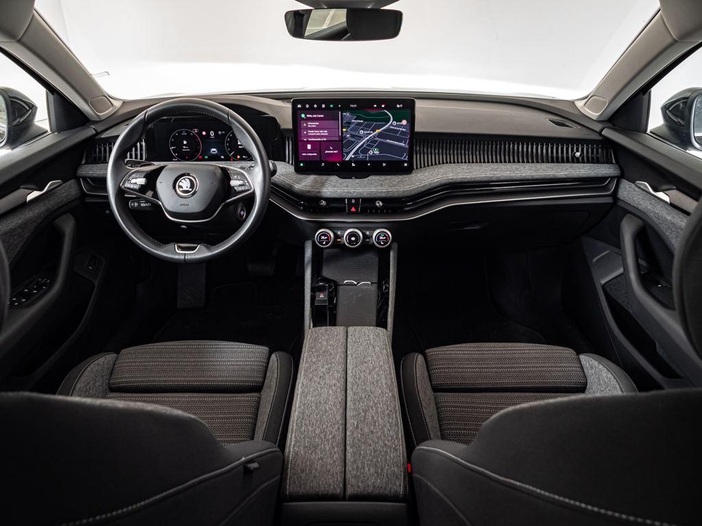 Skoda Superb Combi 1.5 TSI m-HEV Selection DSG 110 kW (150 CV) - 3