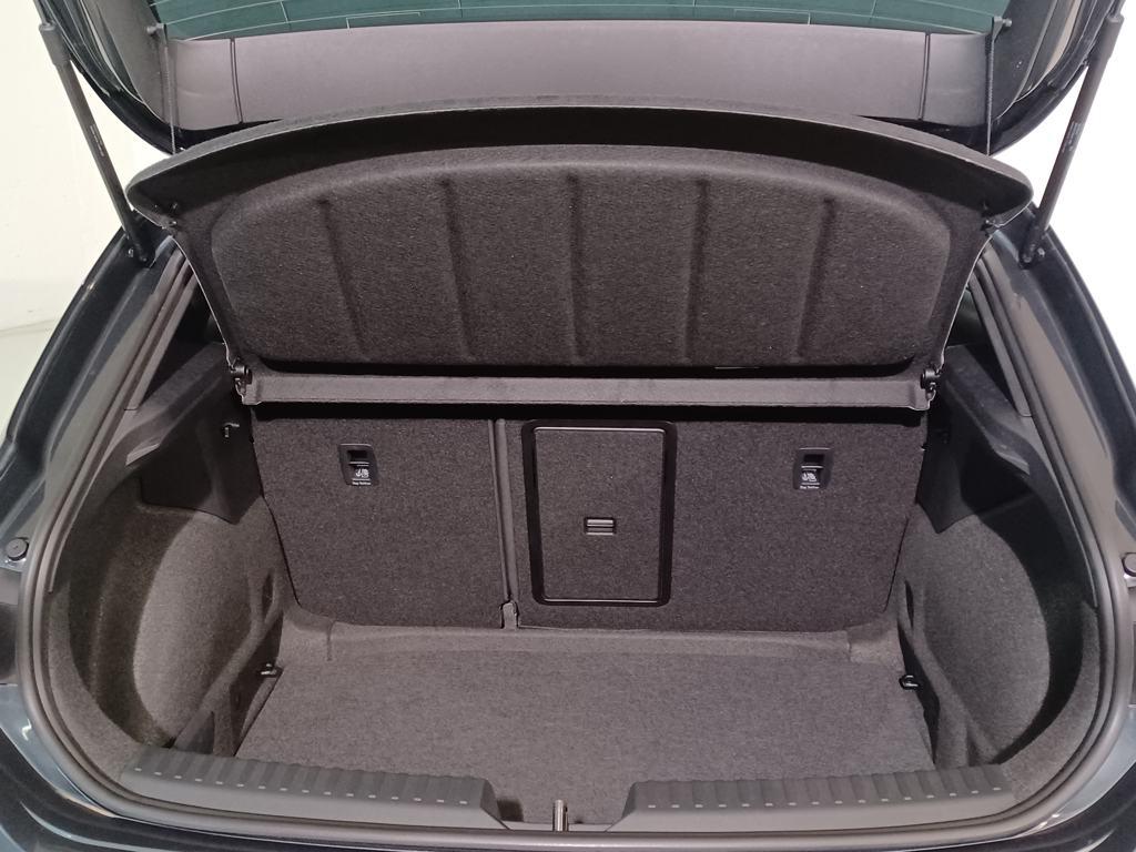 SEAT León 1.5 eTSI S&S FR Special Edition Vision DSG 110 kW (150 CV) - 6