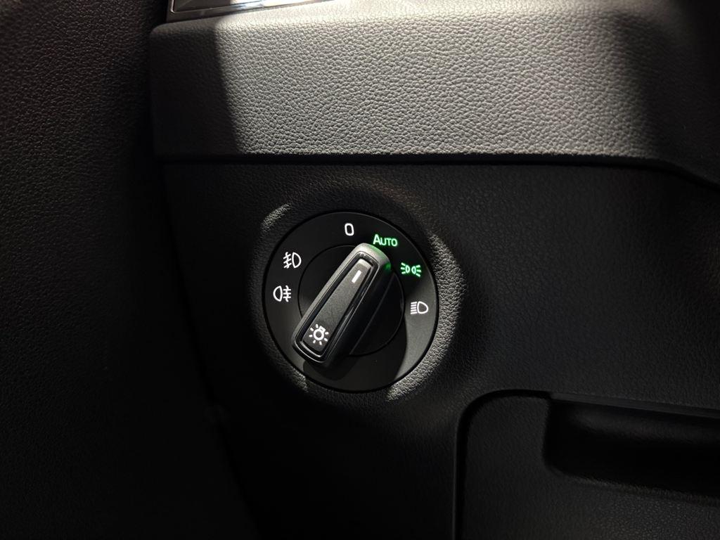 Skoda Karoq 2.0 TDI Ambition 85 kW (115 CV) - 10