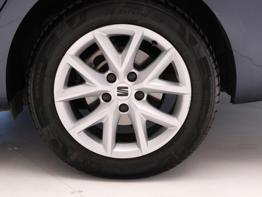 SEAT Leon ST 1.0 TSI S&S Style XS 81 kW (110 CV) - 7