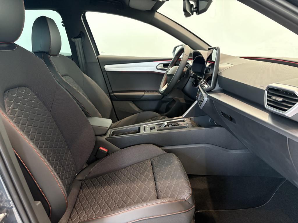 SEAT León 1.5 eTSI S&S FR Special Edition DSG 110 kW (150 CV) - 4