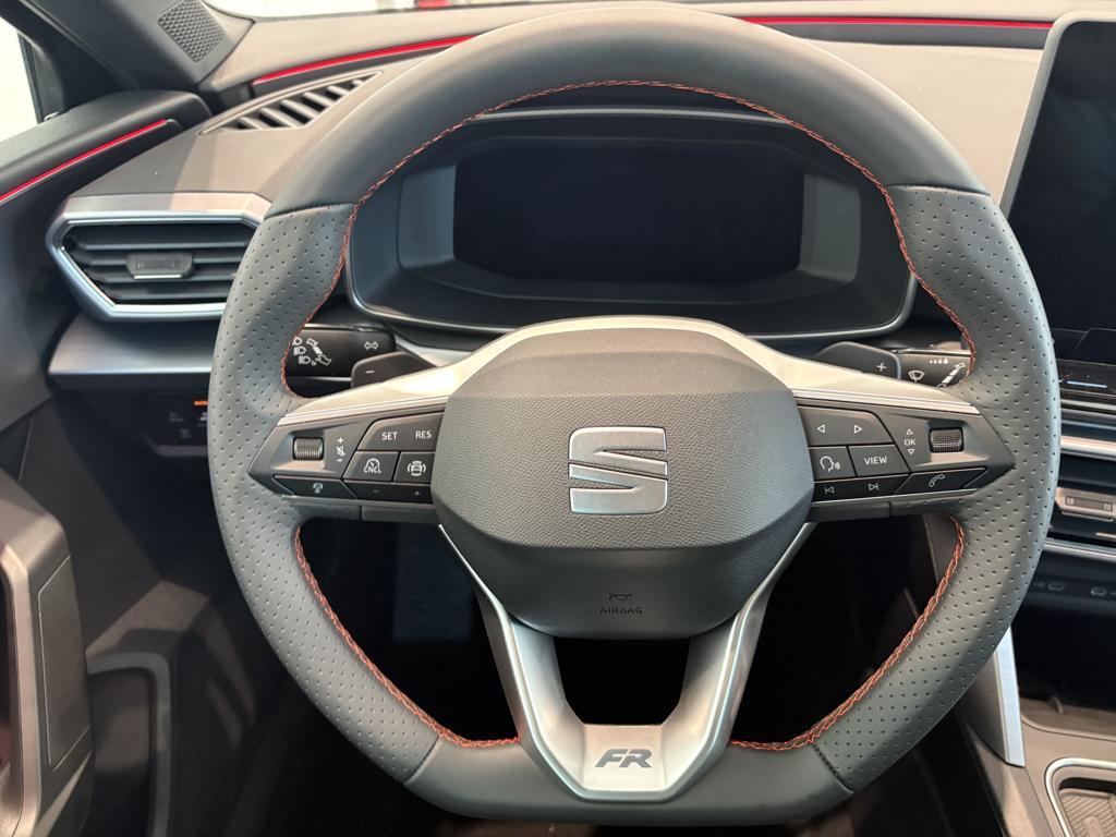 SEAT León 1.5 eTSI S&S FR Special Edition DSG 110 kW (150 CV) - 10