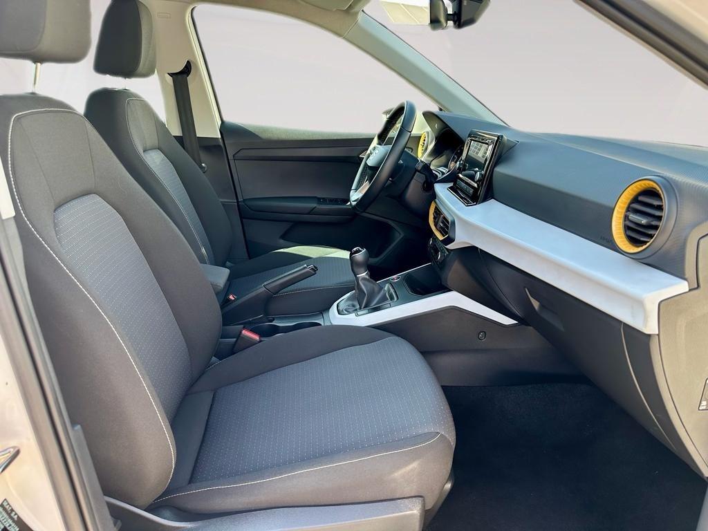 SEAT Arona 1.0 TSI Style XM 81 kW (110 CV) - 4