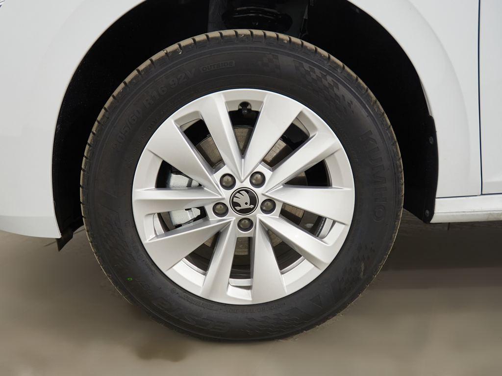 Skoda Kamiq 1.0 TSI Selection 85 kW (115 CV) - 7