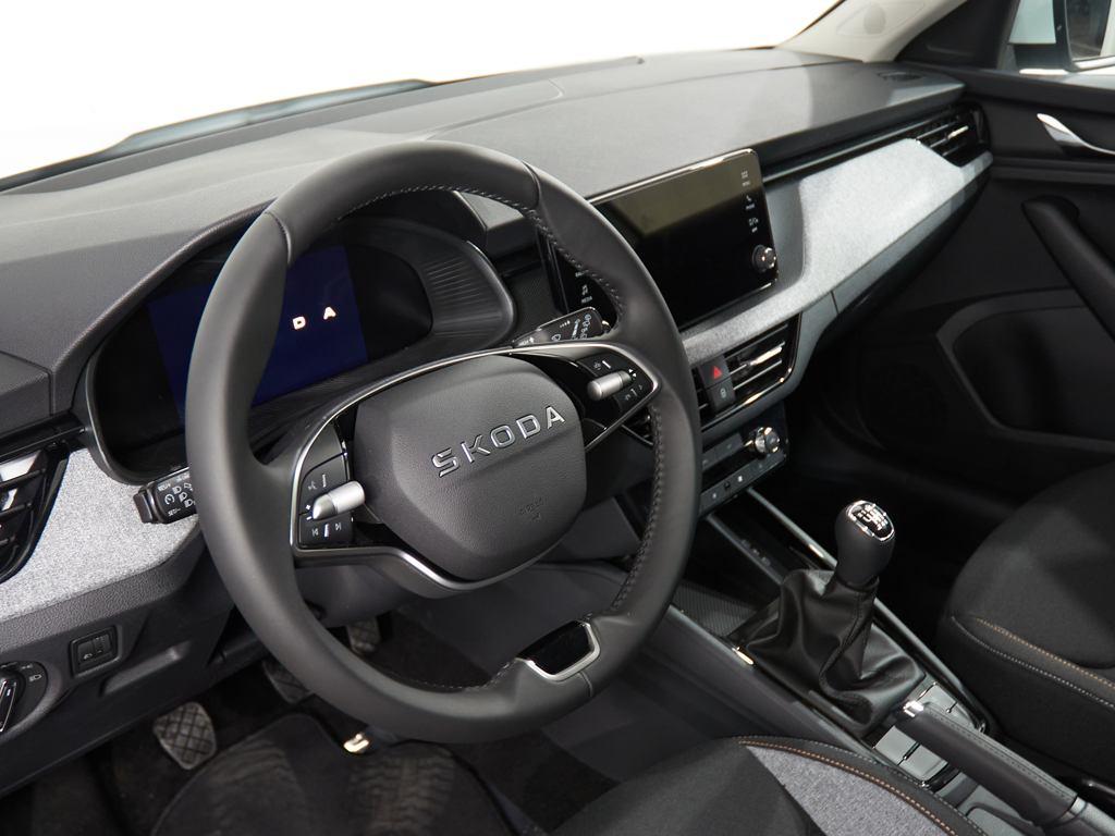 Skoda Kamiq 1.0 TSI Selection 85 kW (115 CV) - 8