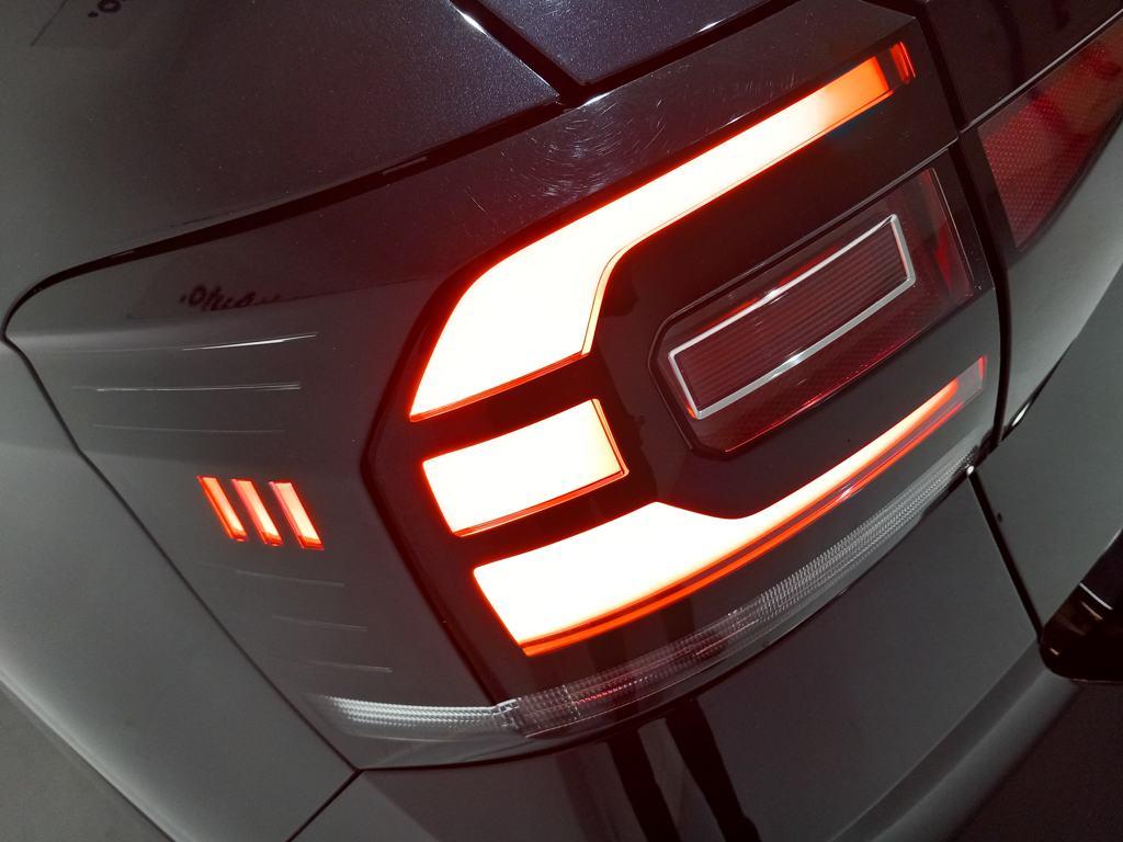 Volkswagen T-Cross Sport 1.0 TSI 81 kW (110 CV) - 18