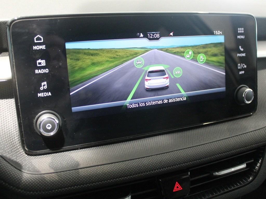 Skoda Fabia 1.0 TSI Selection 70 kW (95 CV) - 14