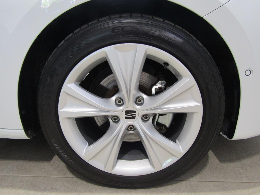 SEAT León 1.5 eTSI S&S FR Special Edition Vision DSG 110 kW (150 CV) - 7