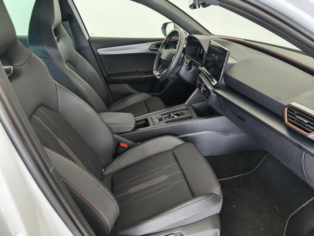 CUPRA León 1.4 e-Hybrid DSG 150 kW (204 CV) - 4