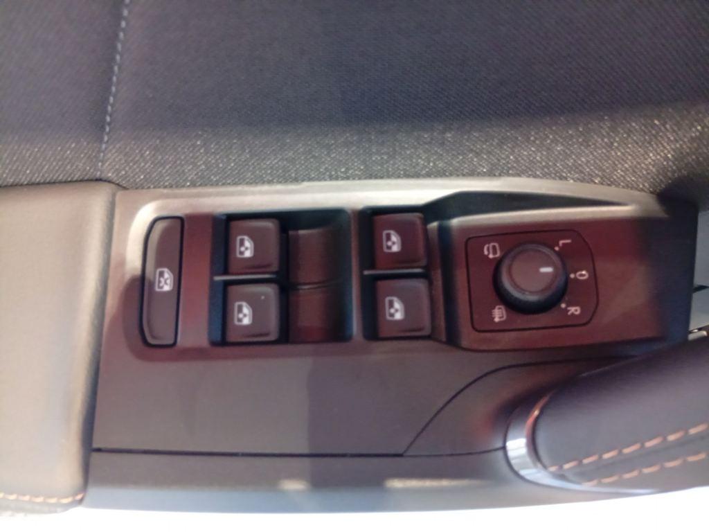 SEAT Ateca 1.5 TSI S&S FR Special Edition DSG 110 kW (150 CV) - 9