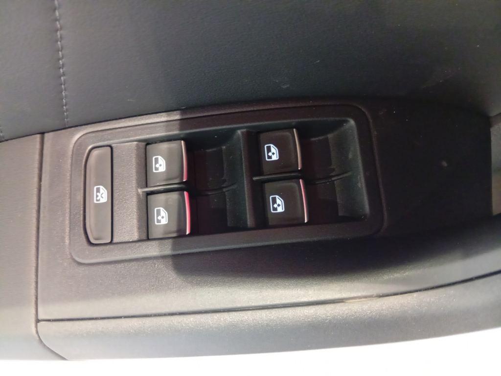 SEAT Ateca 1.5 TSI S&S FR Special Edition DSG 110 kW (150 CV) - 12