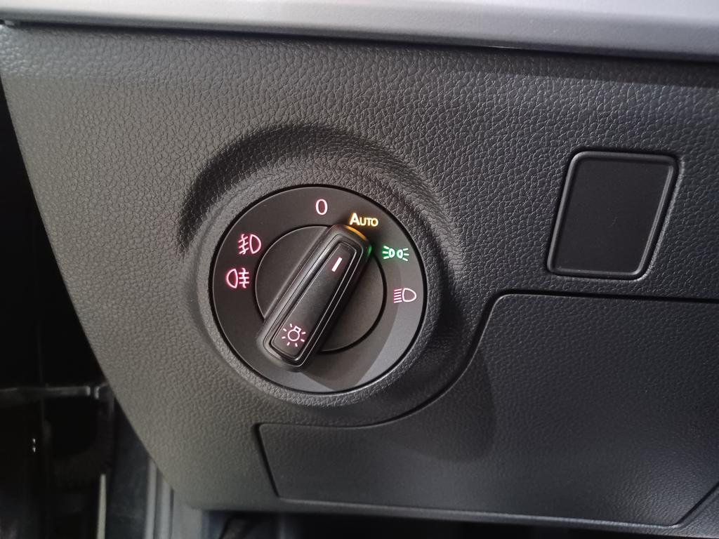 SEAT Arona 1.0 TSI FR XL RX 81 kW (110 CV) - 8