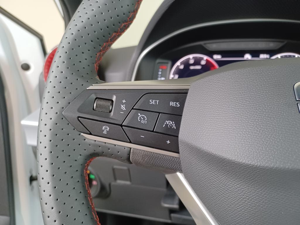 SEAT Arona 1.0 TSI FR XL RX 81 kW (110 CV) - 9