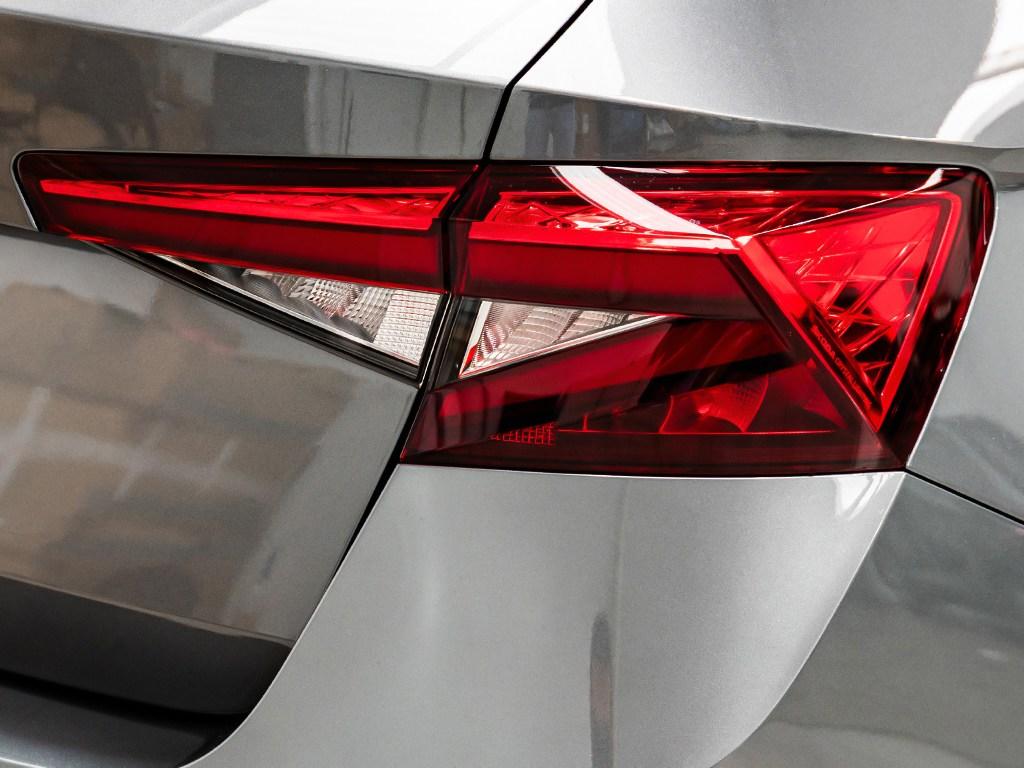 Skoda Fabia 1.5 TSI Monte Carlo DSG 110 kW (150 CV) - 9