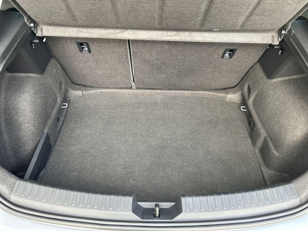 SEAT León 1.5 eTSI S&S Style Special Edition Vision DSG 110 kW (150 CV) - 6