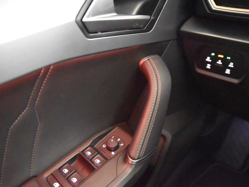 CUPRA Leon Sportstourer 1.5 eTSI DSG 110 kW (150 CV) - 16