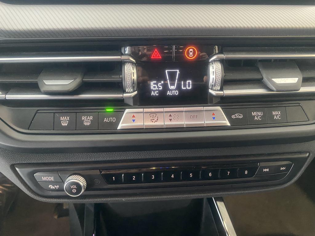 BMW Serie 1 118d 110 kW (150 CV) - 14