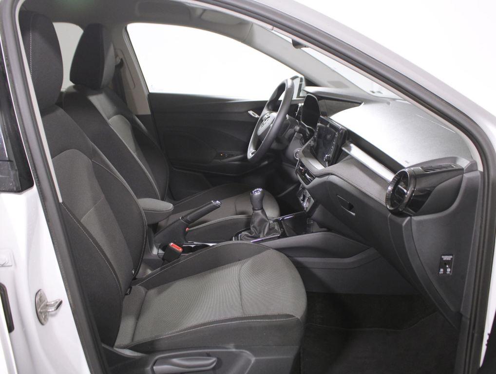 Skoda Fabia 1.0 TSI Selection 70 kW (95 CV) - 4