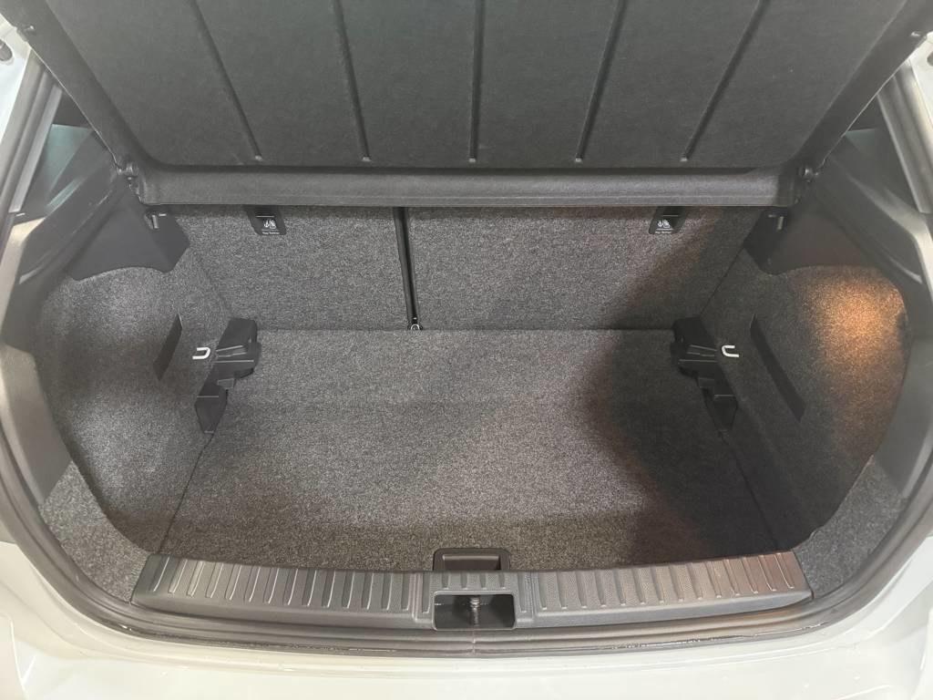 SEAT Ibiza 1.0 TSI S&S FR 40 Aniversario 85 kW (115 CV) - 6