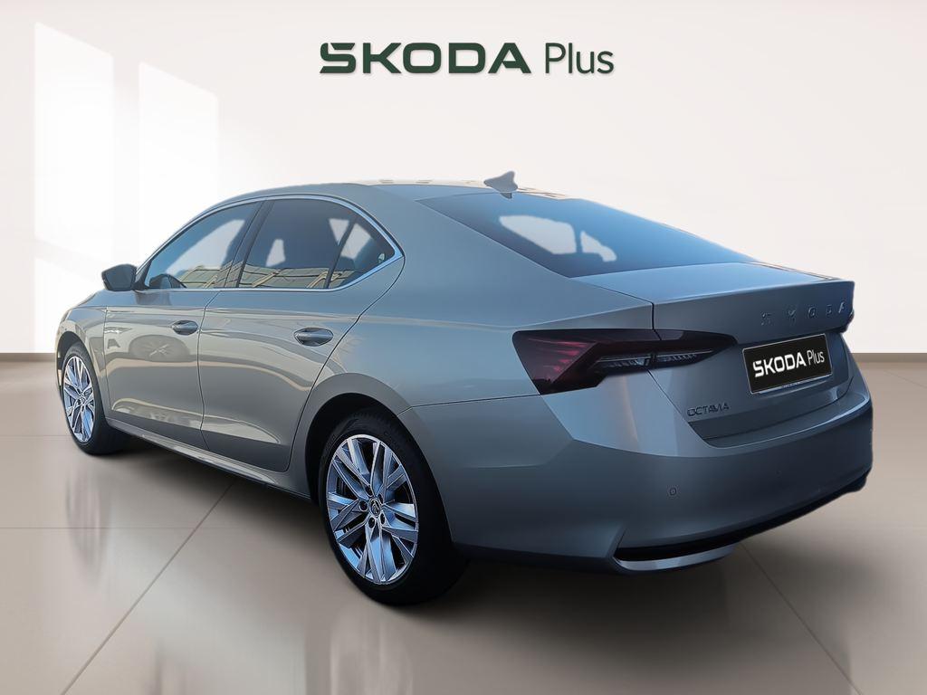 Skoda Octavia 1.5 TSI m-HEV Design DSG 110 kW (150 CV) - 1