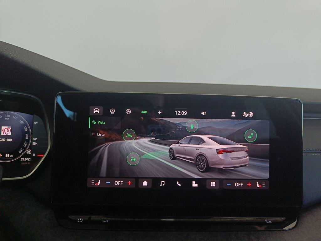 Skoda Octavia 1.5 TSI m-HEV Design DSG 110 kW (150 CV) - 14