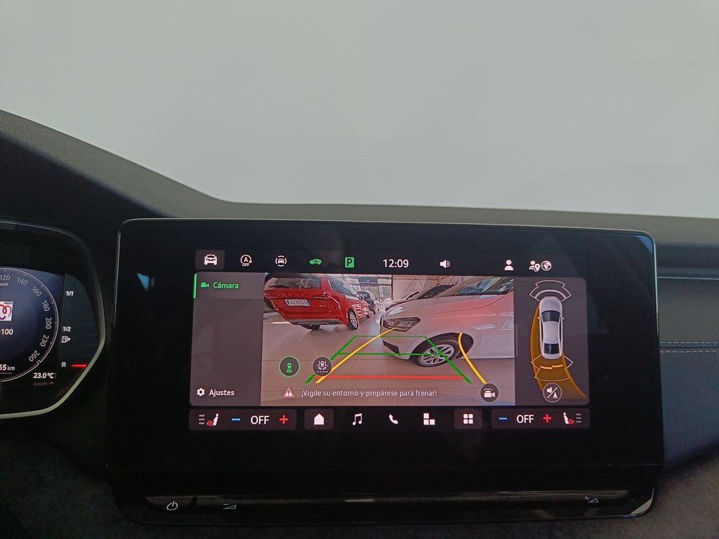 Skoda Octavia 1.5 TSI m-HEV Design DSG 110 kW (150 CV) - 15