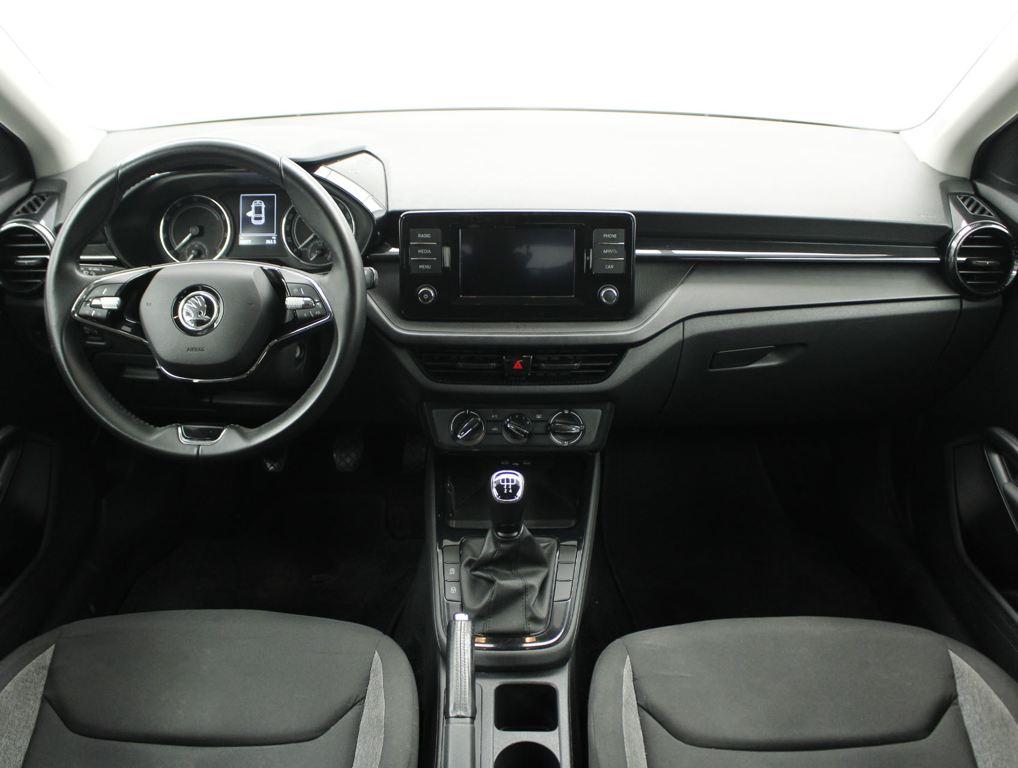 Skoda Fabia 1.0 TSI Active 70 kW (95 CV) - 3