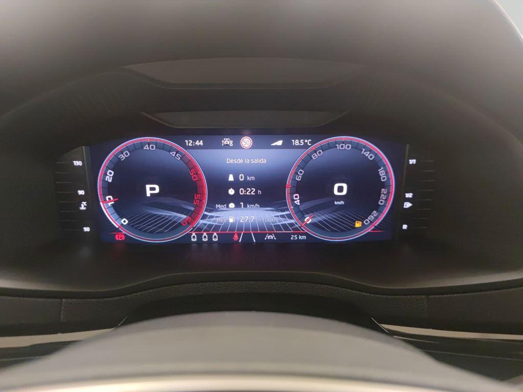 Skoda Karoq 2.0 TDI Sportline DSG 110 kW (150 CV) - 12