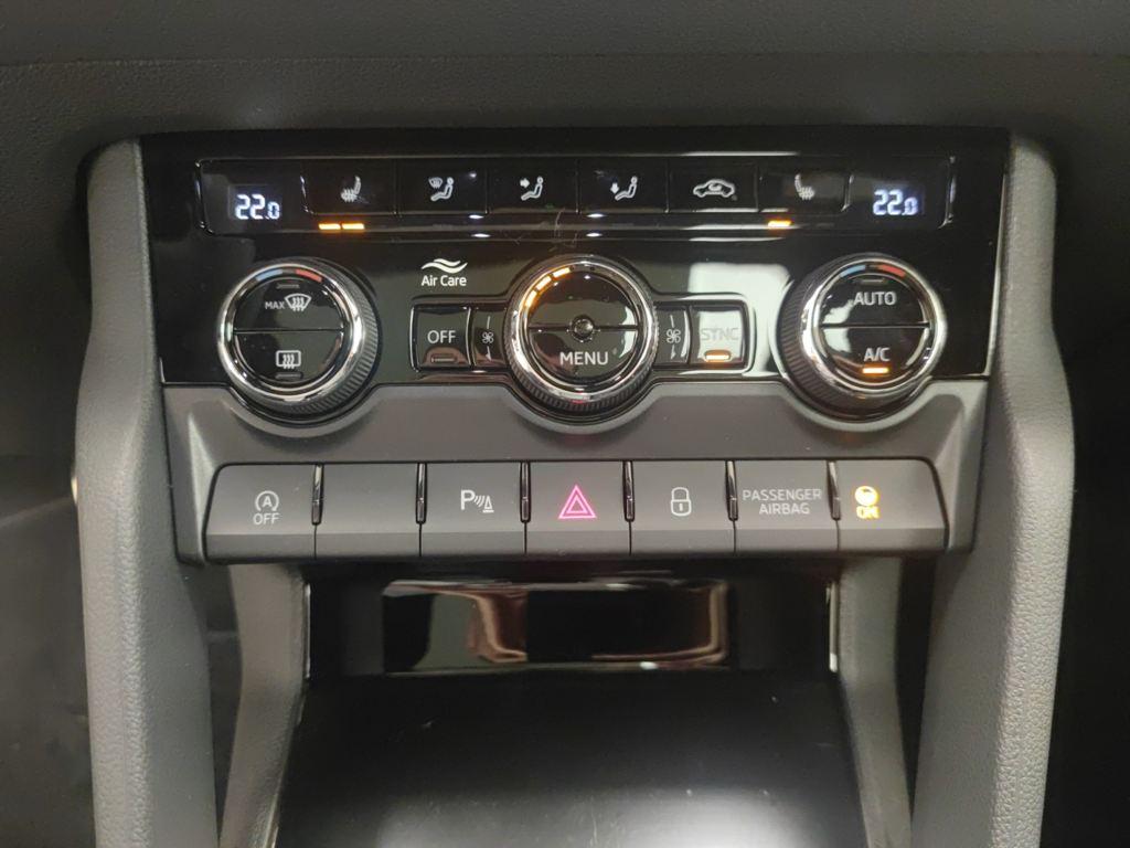 Skoda Karoq 2.0 TDI Sportline DSG 110 kW (150 CV) - 16