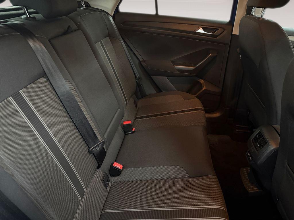 Volkswagen T-Roc Advance R-Line 1.5 TSI 110 kW (150 CV) - 5