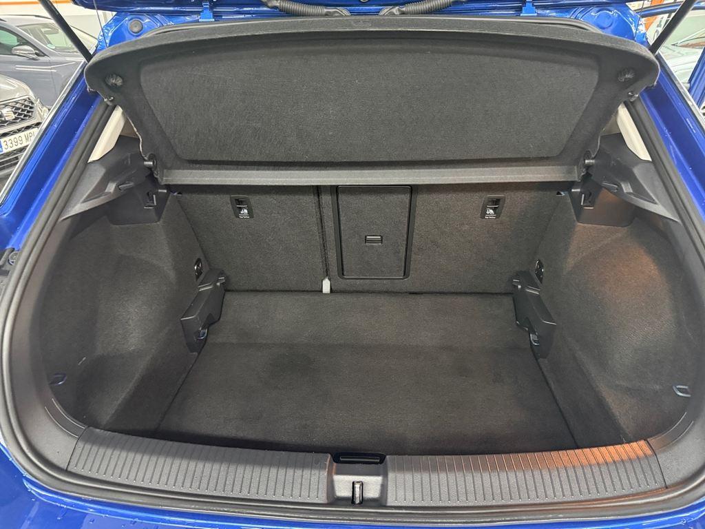 Volkswagen T-Roc Advance R-Line 1.5 TSI 110 kW (150 CV) - 6