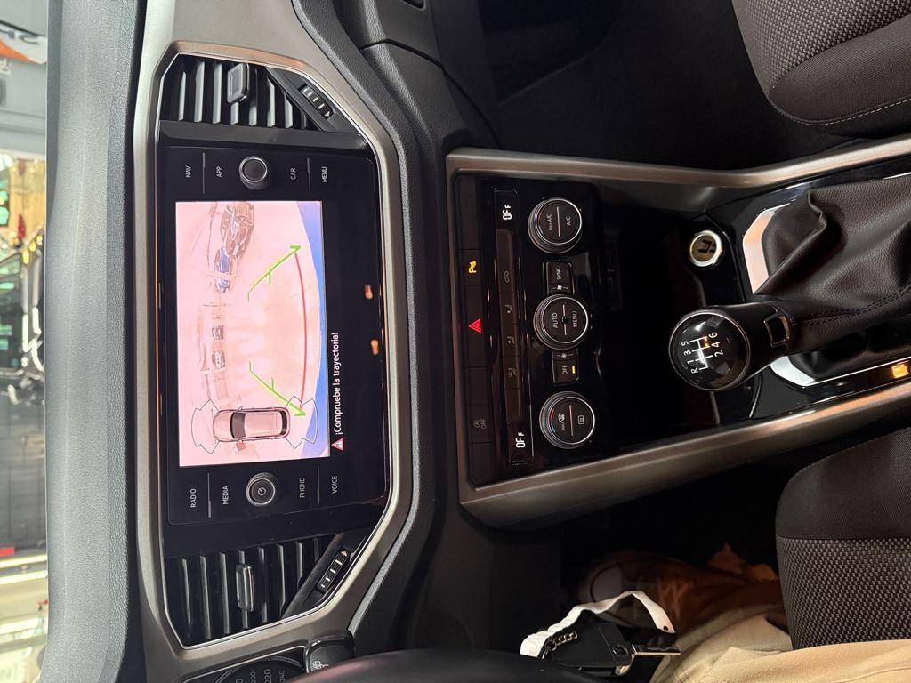 Volkswagen T-Roc Advance R-Line 1.5 TSI 110 kW (150 CV) - 10