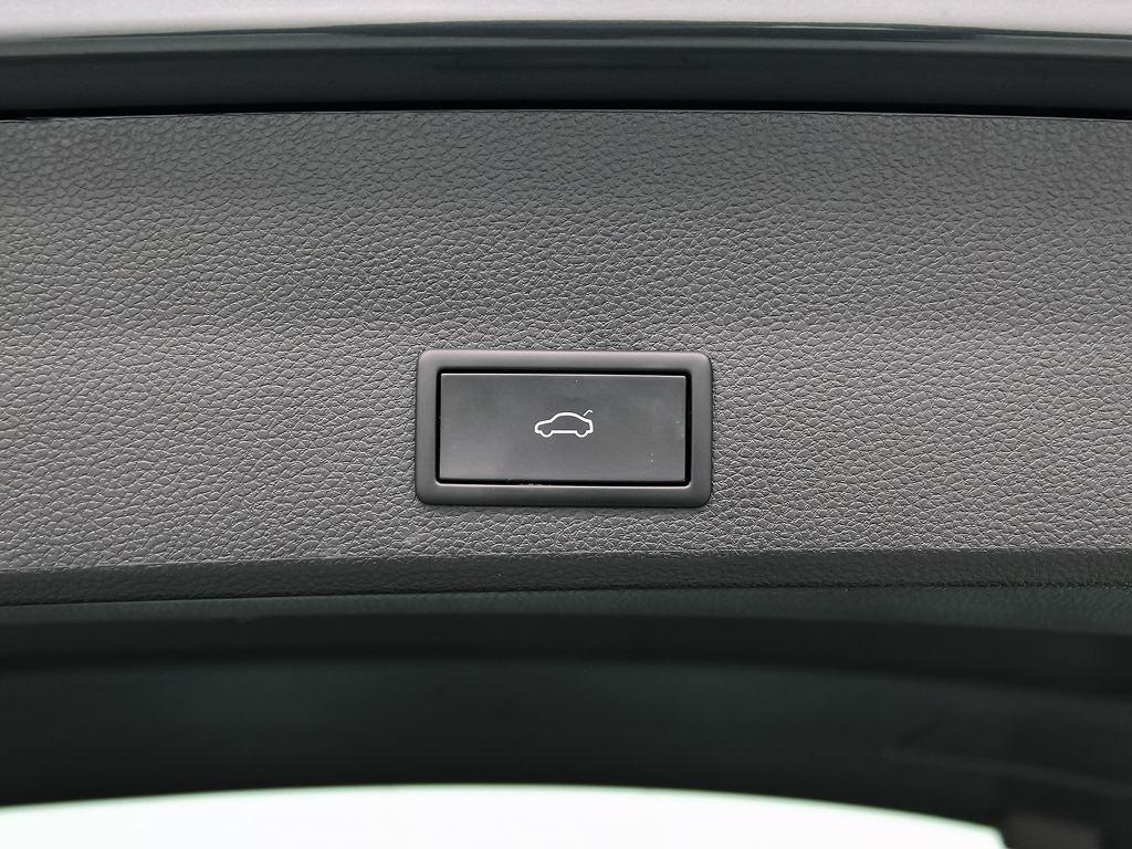 SEAT Ateca 2.0 TDI S&S X-Perience XM DSG 110 kW (150 CV) - 19