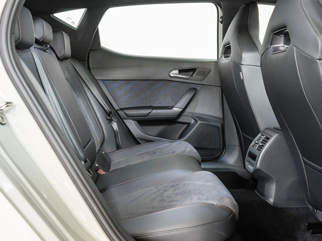 CUPRA León 1.5 TSI e-Hybrid 150 kW (204 CV) DSG - 5