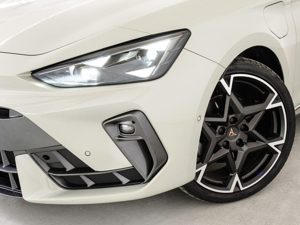 CUPRA León 1.5 TSI e-Hybrid 150 kW (204 CV) DSG - 18