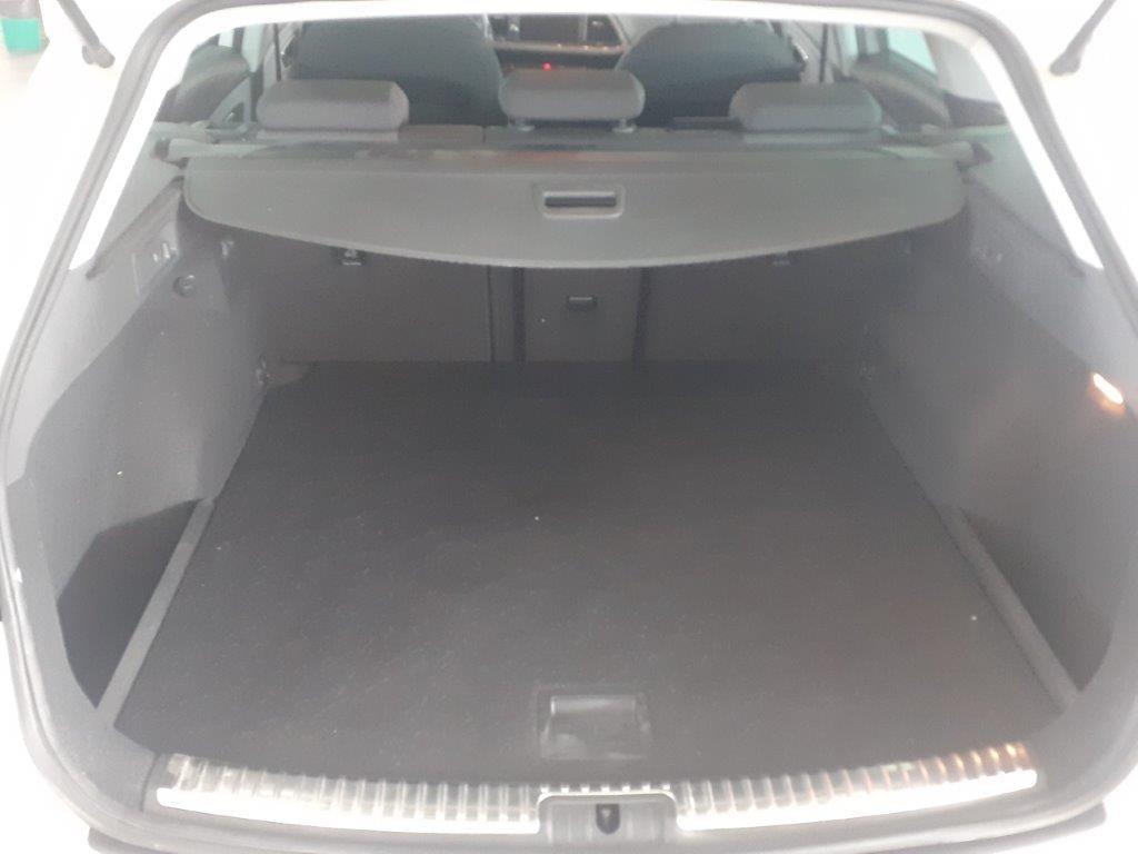 SEAT León ST 1.5 TGI GNC S&S Style 96 kW (130 CV) - 6