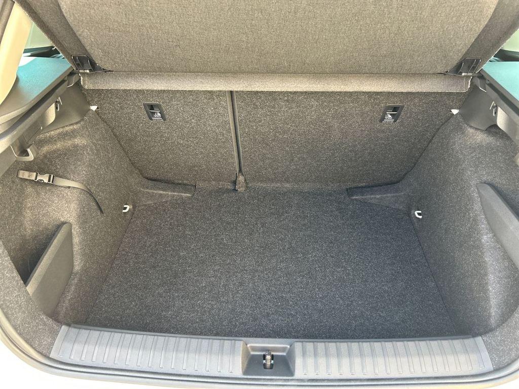 Skoda Kamiq 1.0 TSI Selection 85 kW (115 CV) - 6