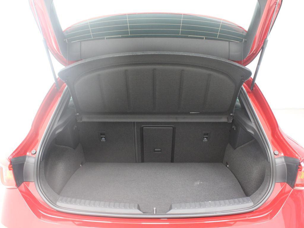 SEAT León 1.5 eTSI S&S FR Special Edition Vision DSG 110 kW (150 CV) - 6