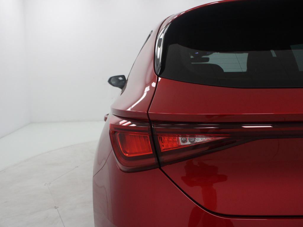 SEAT León 1.5 eTSI S&S FR Special Edition Vision DSG 110 kW (150 CV) - 11