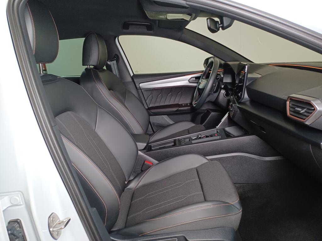 CUPRA Leon Sportstourer 1.5 eTSI DSG 110 kW (150 CV) - 4