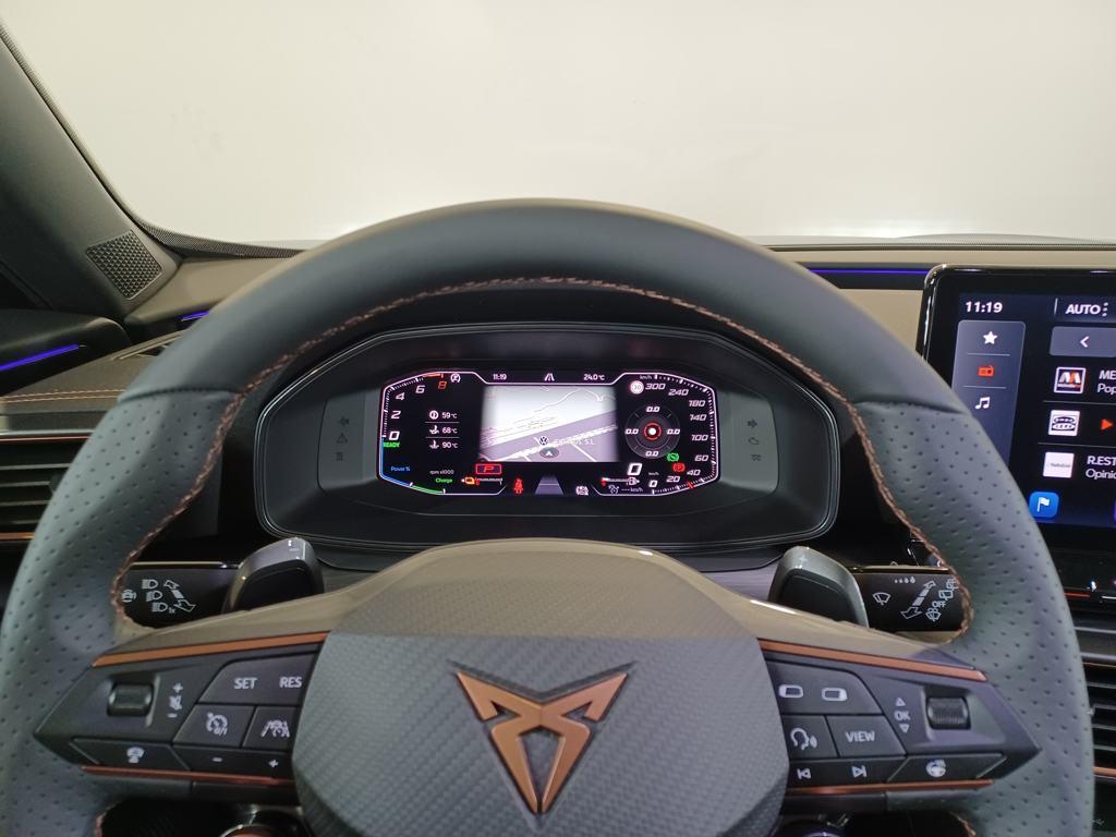 CUPRA Formentor 1.4 e-Hybrid VZ DSG 180 kW (245 CV) - 8