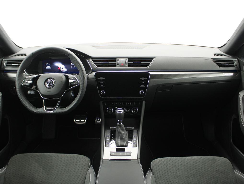 Skoda Superb 1.4 TSI iV P-HEV Sport Line DSG 160 kW (218 CV) - 3