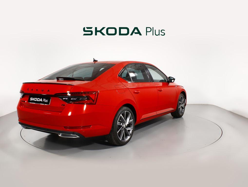 Skoda Superb 1.4 TSI iV P-HEV Sport Line DSG 160 kW (218 CV) - 18