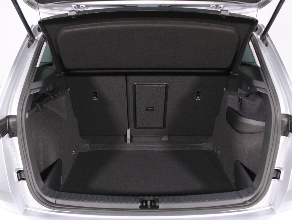 Skoda Karoq 1.5 TSI ACT Design DSG 110 kW (150 CV) - 6