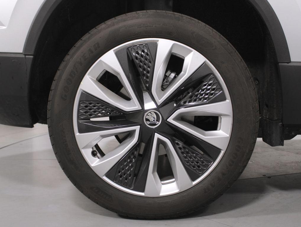 Skoda Karoq 1.5 TSI ACT Design DSG 110 kW (150 CV) - 7