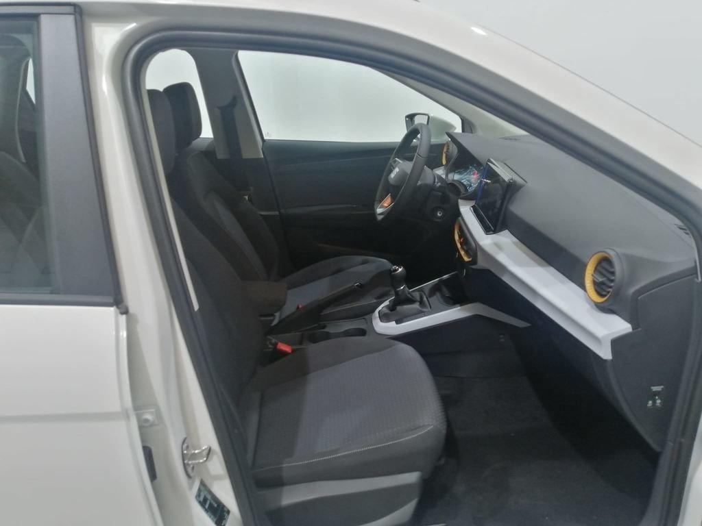 SEAT Arona 1.0 TSI Style XM 81 kW (110 CV) - 4