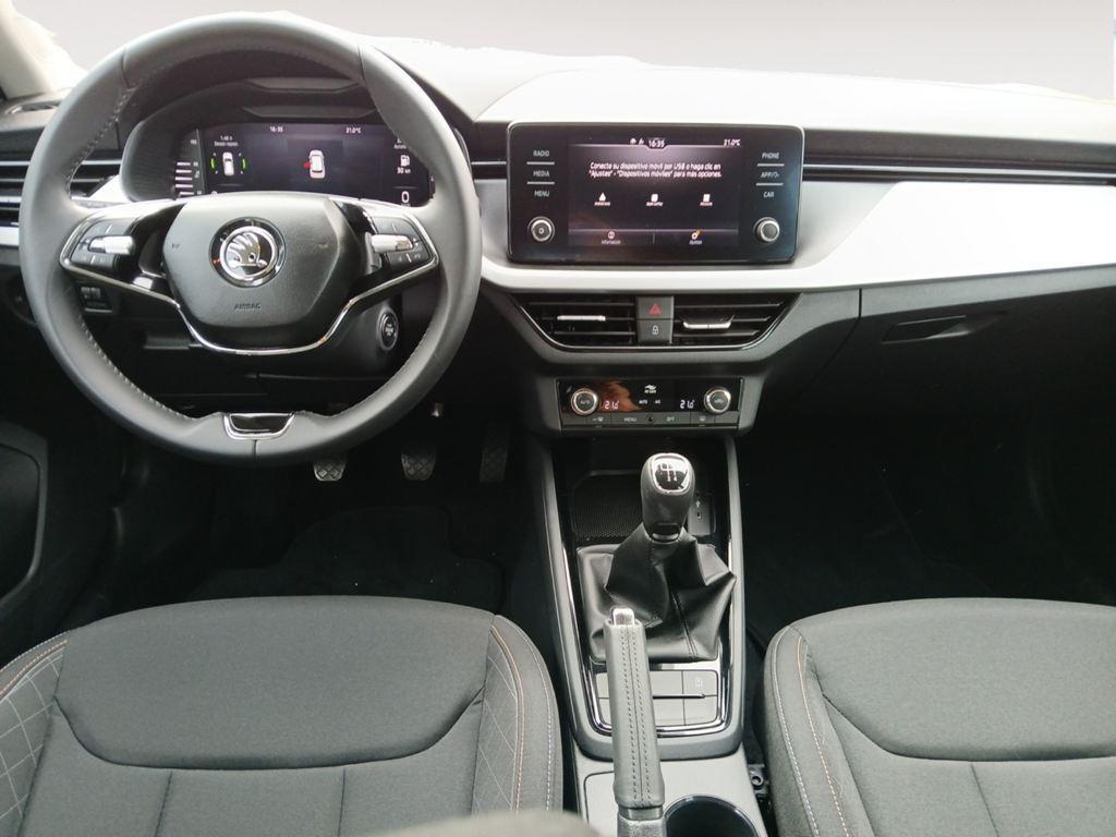 Skoda Kamiq 1.0 TSI Selection 85 kW (115 CV) - 3