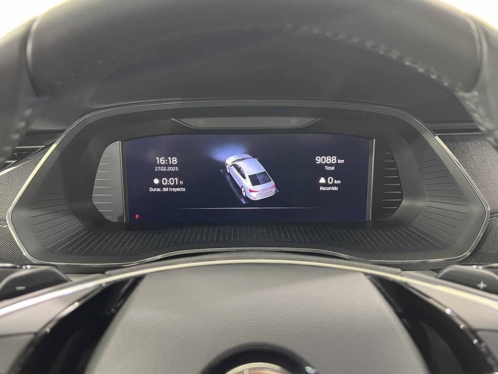 Skoda Octavia 1.4 TSI iV P-HEV Selection DSG 150 kW (204 CV) - 11