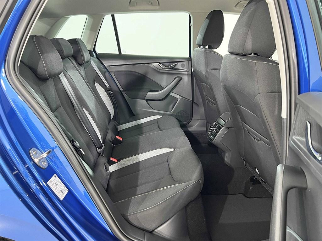 Skoda Kamiq 1.0 TSI Selection DSG 85 kW (115 CV) - 5