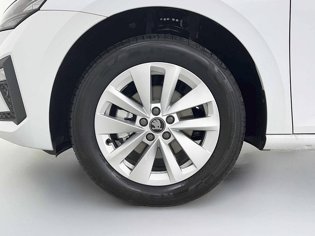 Skoda Scala 1.0 TSI Selection 85 kW (115 CV) - 7